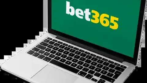 孙继海力挺邵佳一担纲国足新帅，直言不二人选，话题热度飙升！